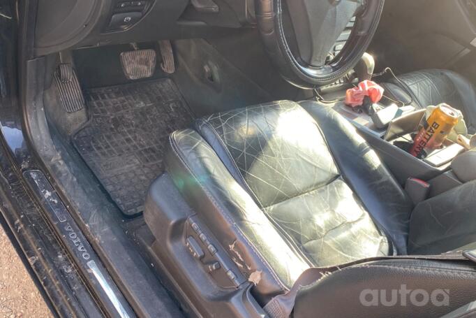 Volvo XC90 1 generation Crossover