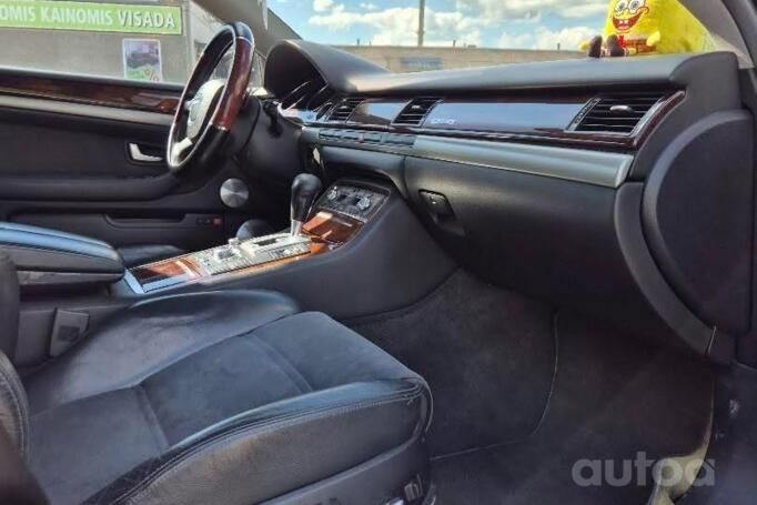 Audi A8 D3/4E [2th restyling] Sedan