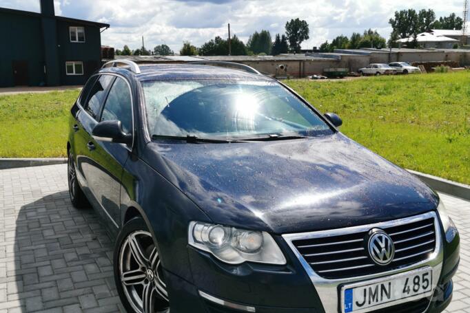 Volkswagen Passat B6 wagon 5-doors