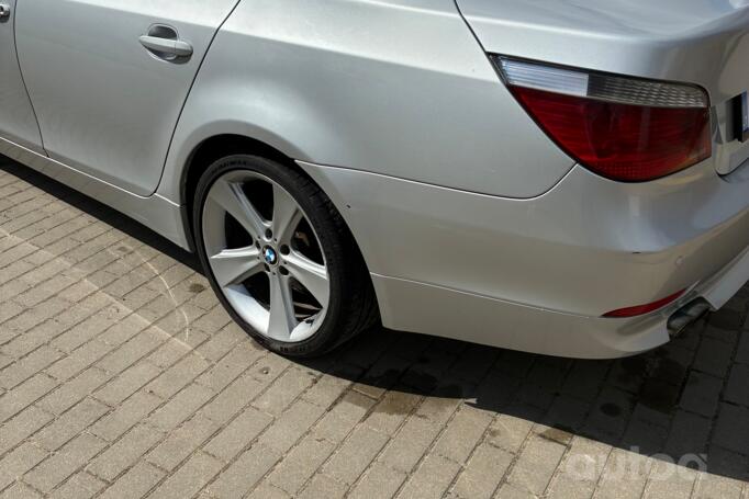 BMW 5 Series E60/E61 Sedan