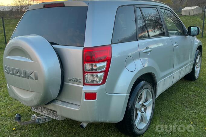 Suzuki Grand Vitara 2 generation [restyling] Crossover 5-doors