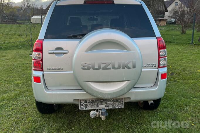 Suzuki Grand Vitara 2 generation [restyling] Crossover 5-doors