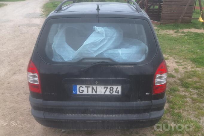 Opel Zafira A [restyling] Minivan 5-doors