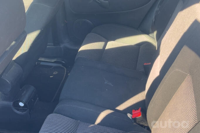 Volkswagen Golf 4 generation Hatchback 5-doors