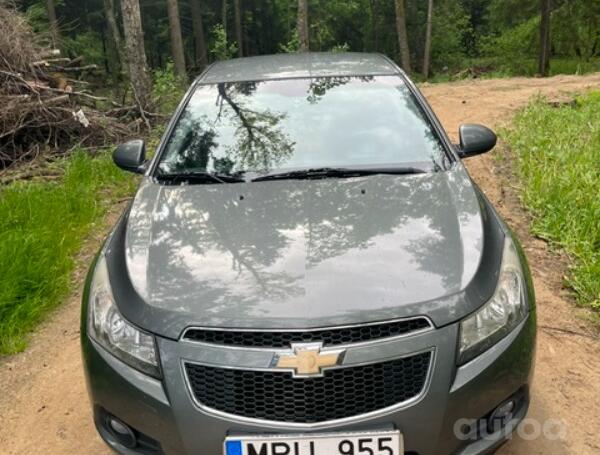 Chevrolet Cruze J300 Hatchback