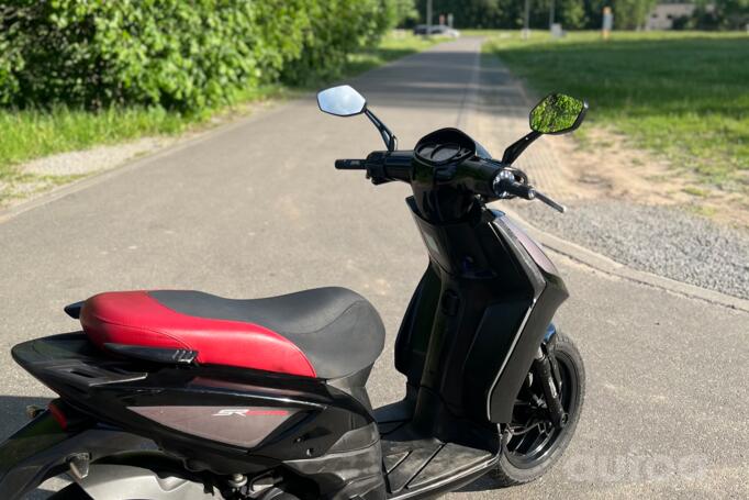 Aprilia SR