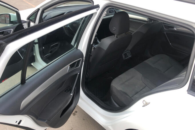 Volkswagen Golf 7 generation Variant wagon 5-doors