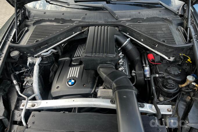 BMW X5 E70 Crossover