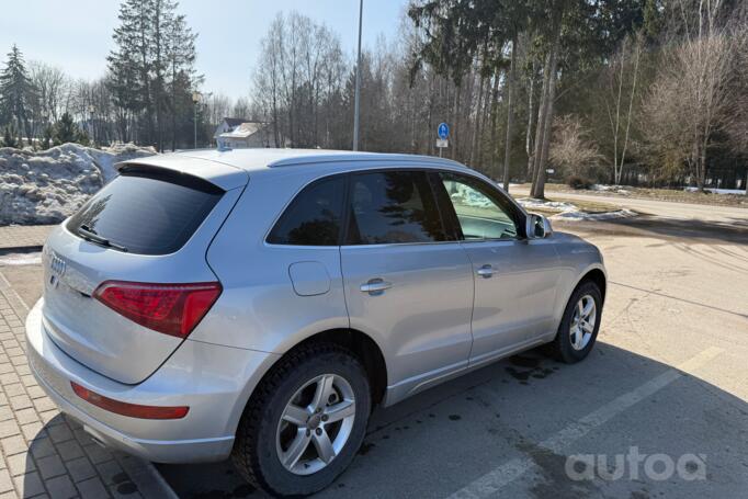 Audi Q5 8R Crossover
