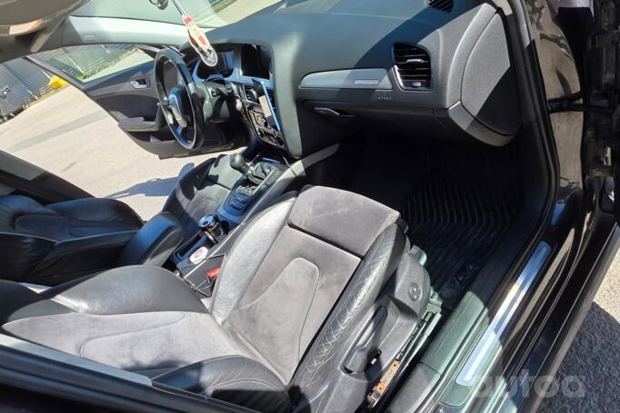 Audi A4 B8/8K Allroad quattro wagon 5-doors