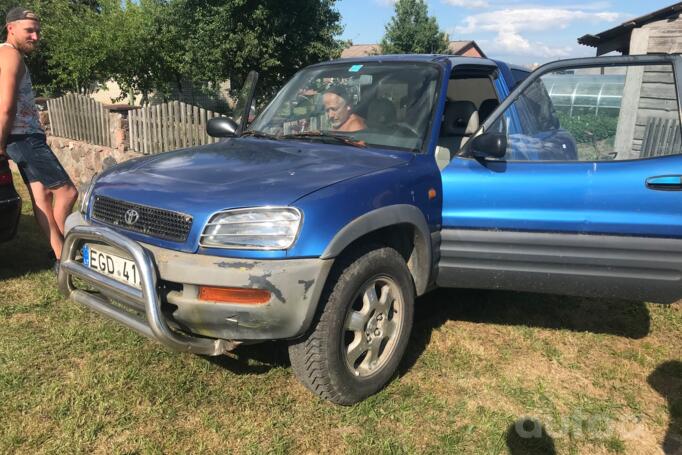 Toyota RAV4 1 generation Crossover 3-doors
