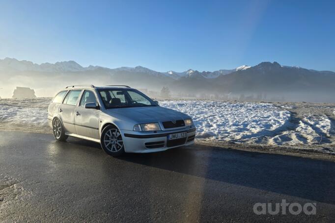 Skoda Octavia RS A4 liftback 