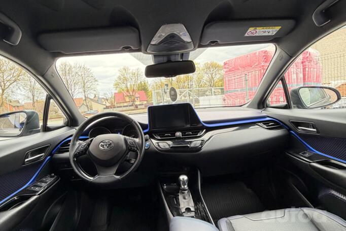 Toyota C-HR 1 generation Crossover