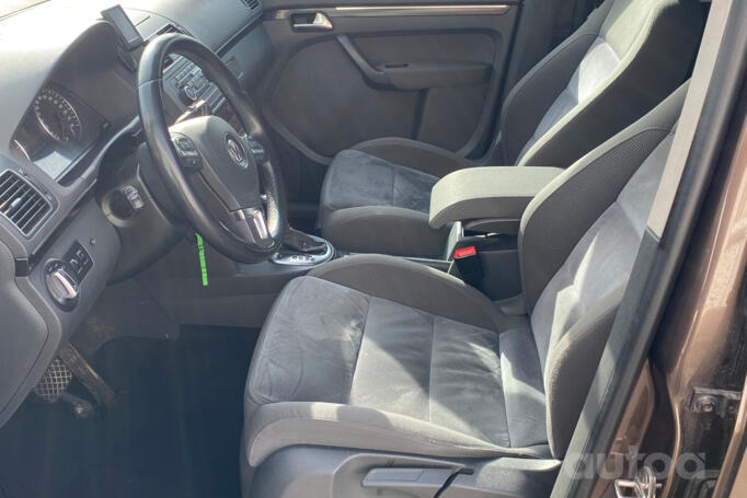 Volkswagen Touran 1 generation [2th restyling] Minivan