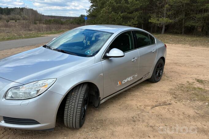 Opel Insignia A Sedan 4-doors
