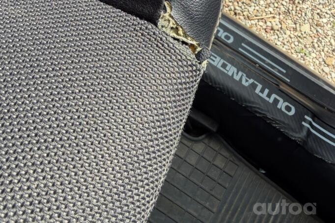 Mitsubishi Outlander 2 generation [restyling]