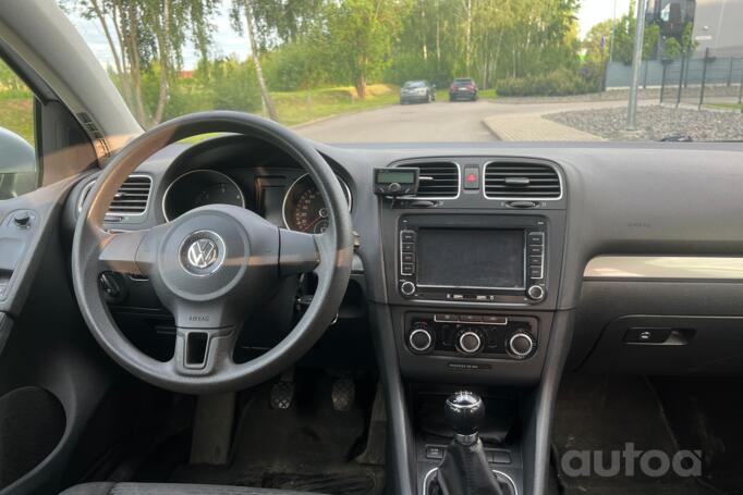 Volkswagen Golf 6 generation Hatchback 5-doors