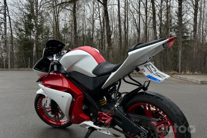 Yamaha YZF