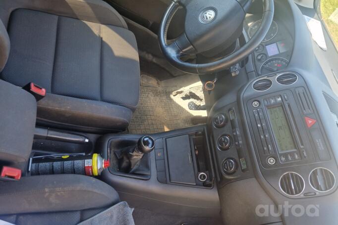 Volkswagen Golf Plus 1 generation