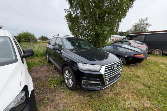 Audi Q7 4M Crossover