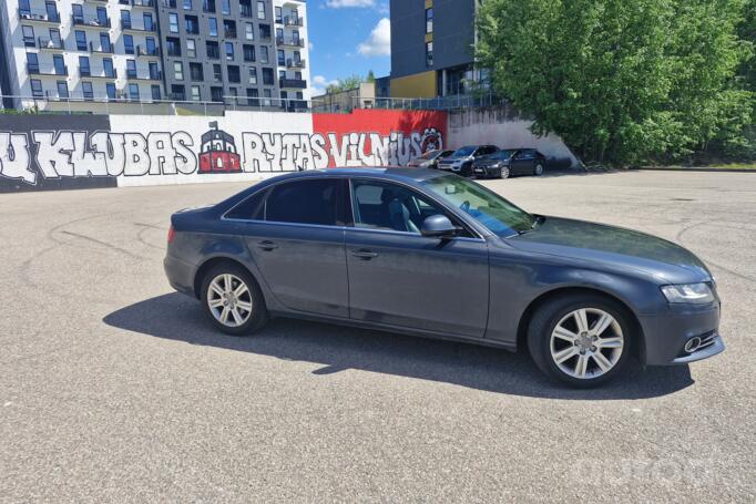 Audi A4 B8/8K Sedan 4-doors