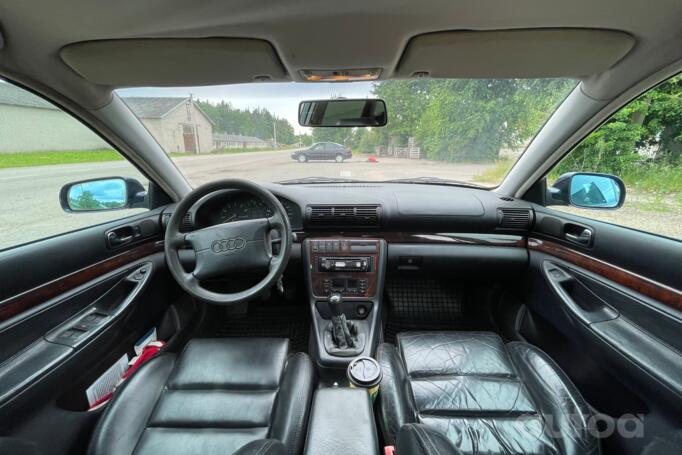 Audi A4 B5 Avant wagon 5-doors