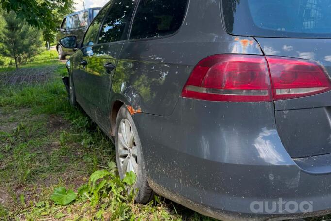 Volkswagen Passat B7 Variant wagon 5-doors