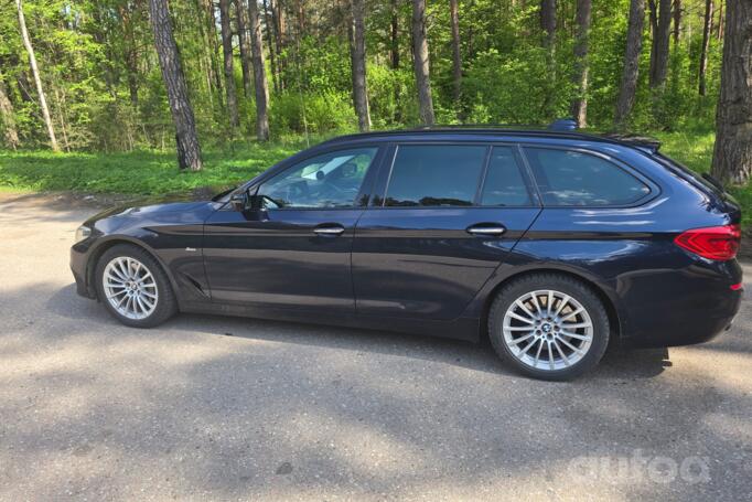 BMW 5 Series G30 Touring wagon