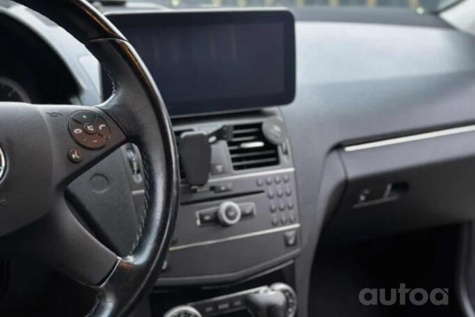 Mercedes-Benz C-Class W204/S204 Sedan
