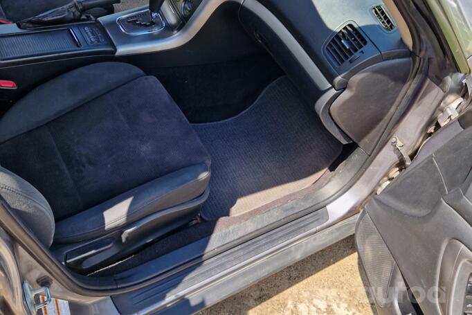 Subaru Outback 3 generation wagon