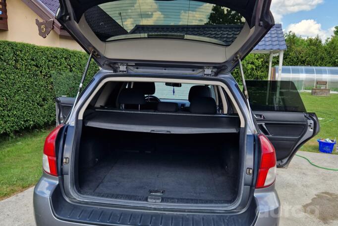 Subaru Outback 3 generation wagon