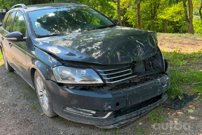Volkswagen Passat B7 Variant wagon 5-doors