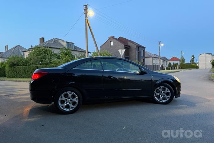 Opel Astra H Hatchback