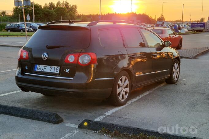 Volkswagen Passat B6 wagon 5-doors