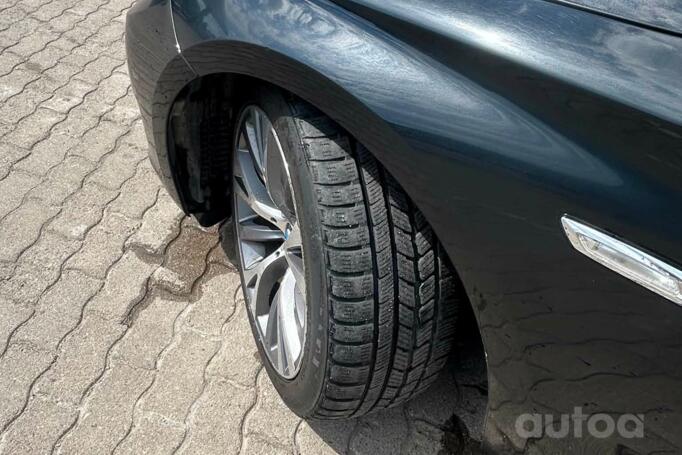 BMW 5 Series F07/F10/F11 Gran Turismo liftback
