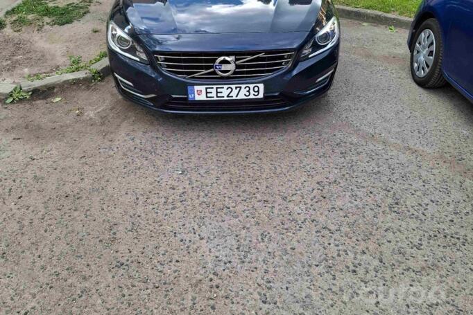 Volvo V60 Cross Country