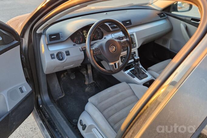 Volkswagen Passat B6 wagon 5-doors