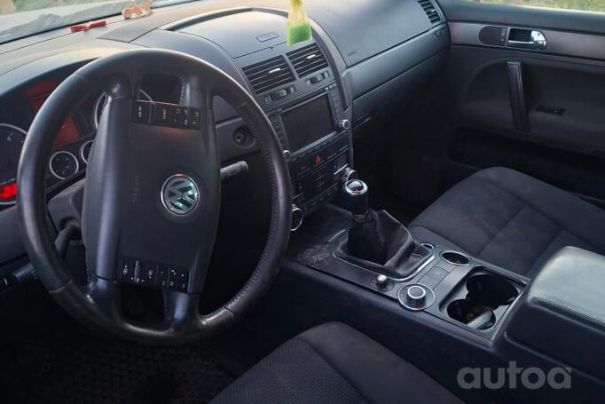 Volkswagen Touareg 1 generation [restyling] Crossover