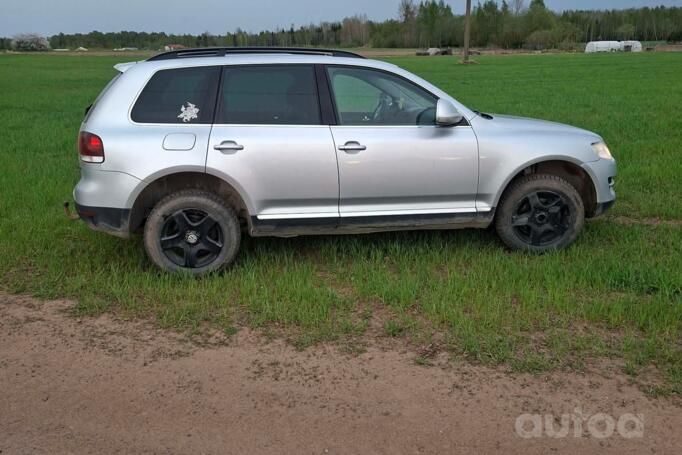 Volkswagen Touareg 1 generation [restyling] Crossover