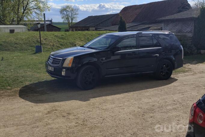 Cadillac SRX 1 generation Crossover