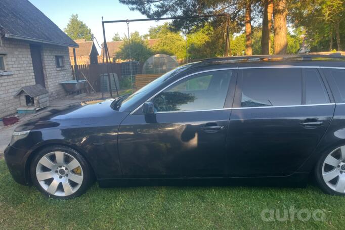 BMW 5 Series E60/E61 Touring wagon