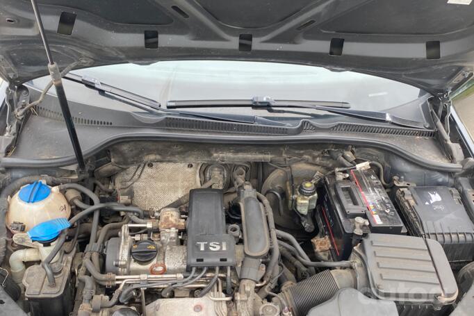 Volkswagen Golf 6 generation Hatchback 5-doors