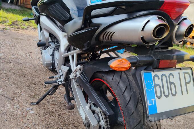 Yamaha FZ