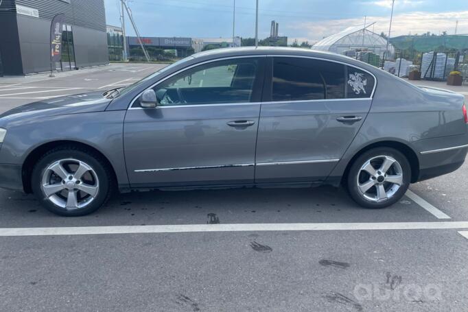 Volkswagen Passat B6 Sedan 4-doors