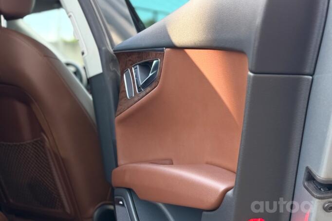 Audi A7 4G Sportback liftback