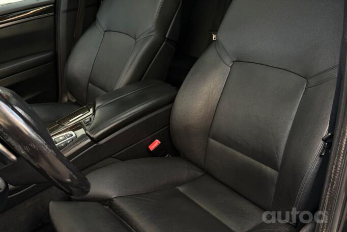 BMW 5 Series F07/F10/F11 Sedan