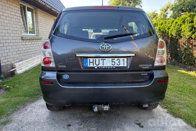 Toyota Corolla Verso 1 generation [restyling] -2 generation