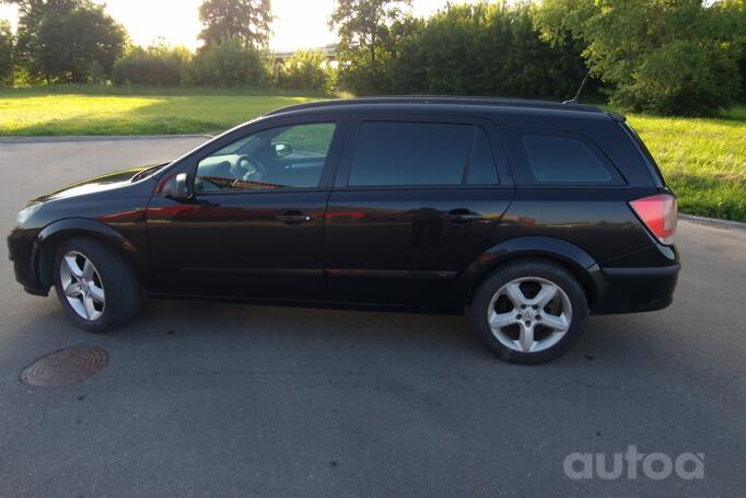 Opel Astra H [restyling]