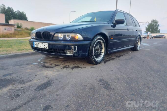 BMW 5 Series E39 Touring wagon