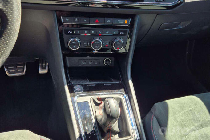 SEAT Ateca 1 generation Crossover